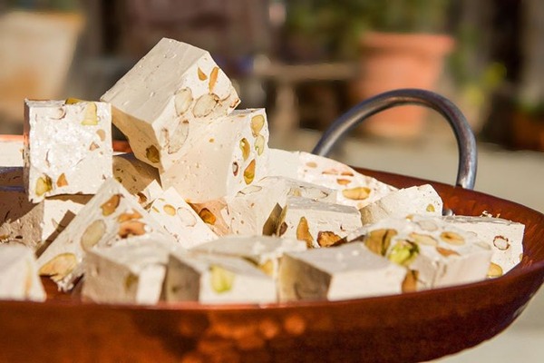 خرید و قیمت شیرینی سنتی تبریز نوقا + فروش عمده